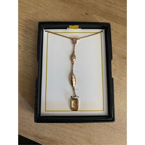 Color Street NIB Dangle Pendant Necklace in Rose Gold Plated - Picture 2 of 5